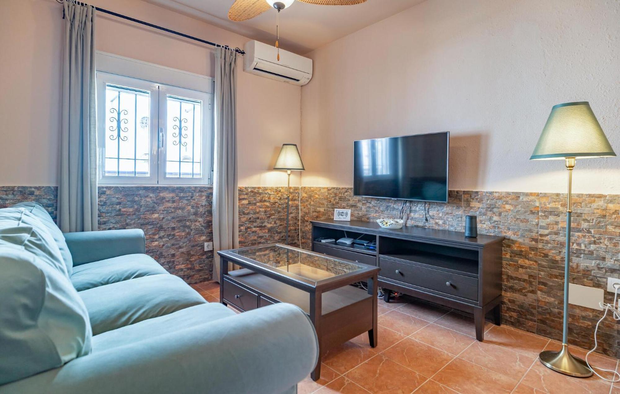 Beautiful In With Kitchenette Hébergement de vacances